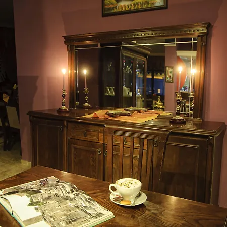 Hotel apartamentowy Mutlu