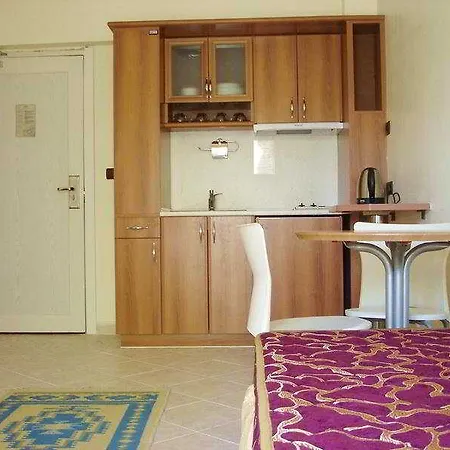 Mutlu Hotel apartamentowy