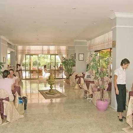 Mutlu Hotel apartamentowy 3*