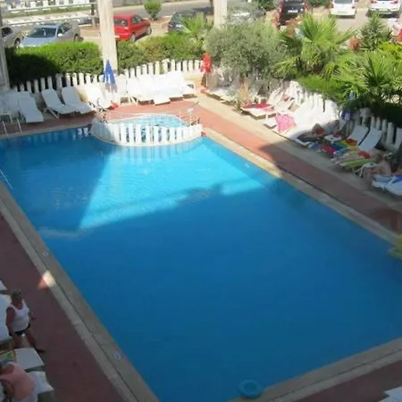Hotel apartamentowy Mutlu