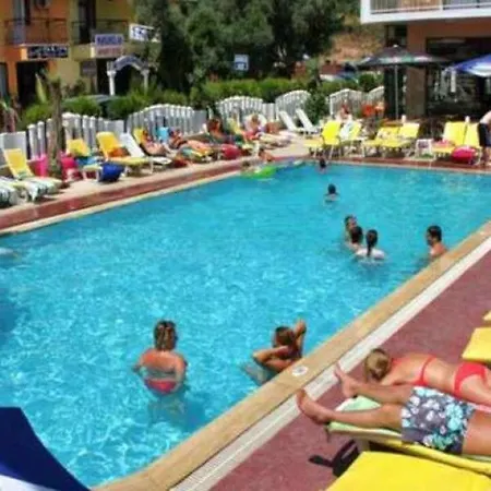 Mutlu Hotel apartamentowy 3*