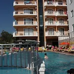 Mutlu Aparthotel
