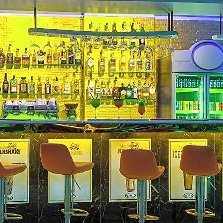 Apart-hotel Mutlu