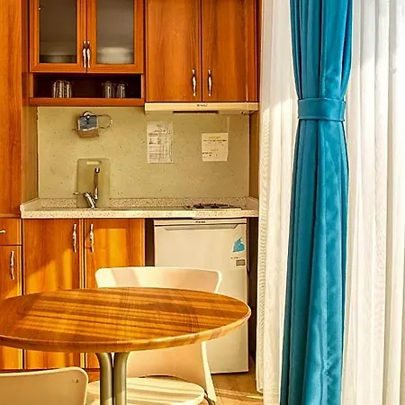 Mutlu Apart-hotel 3*