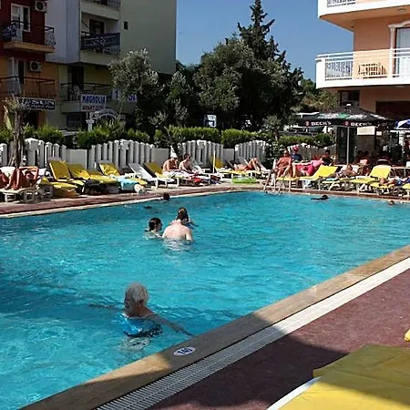 Mutlu شقة فندقية 3*