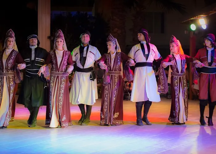 Mutlu 公寓式酒店 迪迪姆