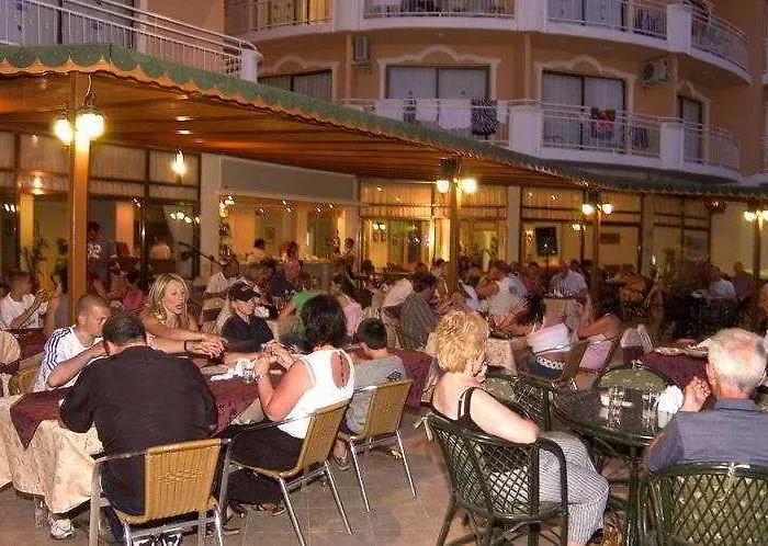 Mutlu 公寓式酒店 3*