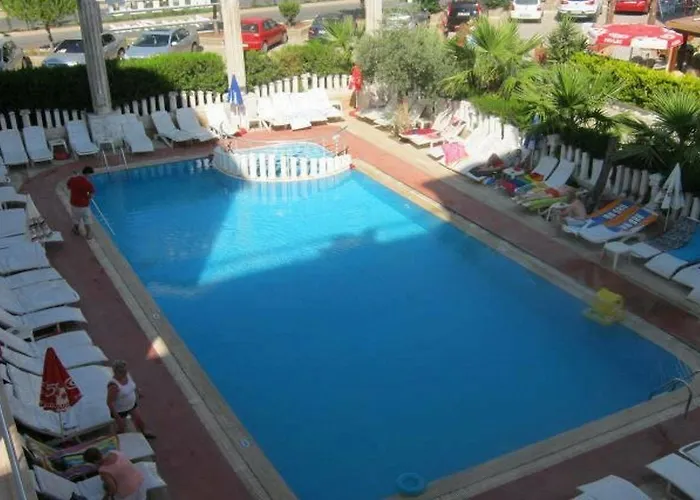 公寓式酒店 Mutlu